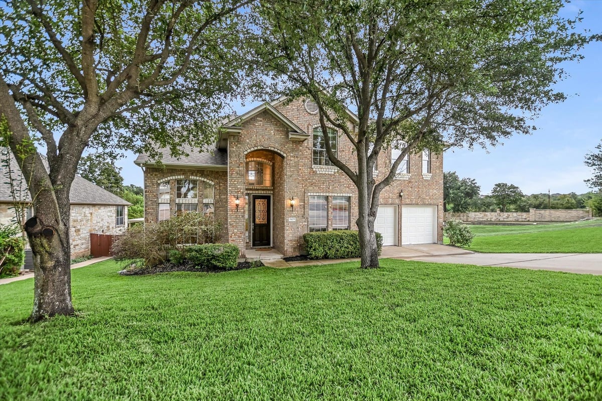 View 9409 Lisi Anne DR in Avery Ranch East Ph 02 Sec 01 9409 Lisi Anne DR - property photo 1 - Luxury home in Avery Ranch East Ph 02 Sec 01, Austin, TX