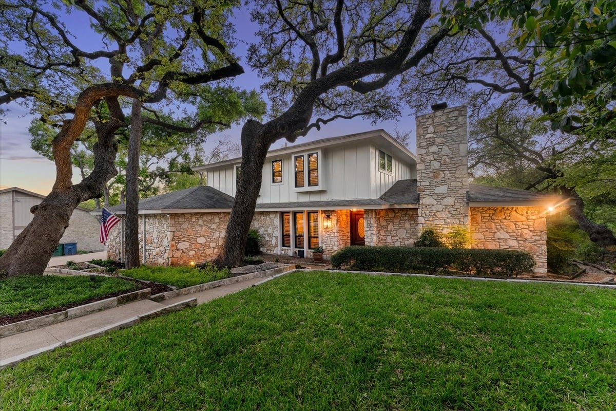 View 9410 Spring Hollow Dr in Balcones Village Sec 06 9410 Spring Hollow Dr - front exterior - Luxury home in Balcones Village Sec 06, Austin, TX