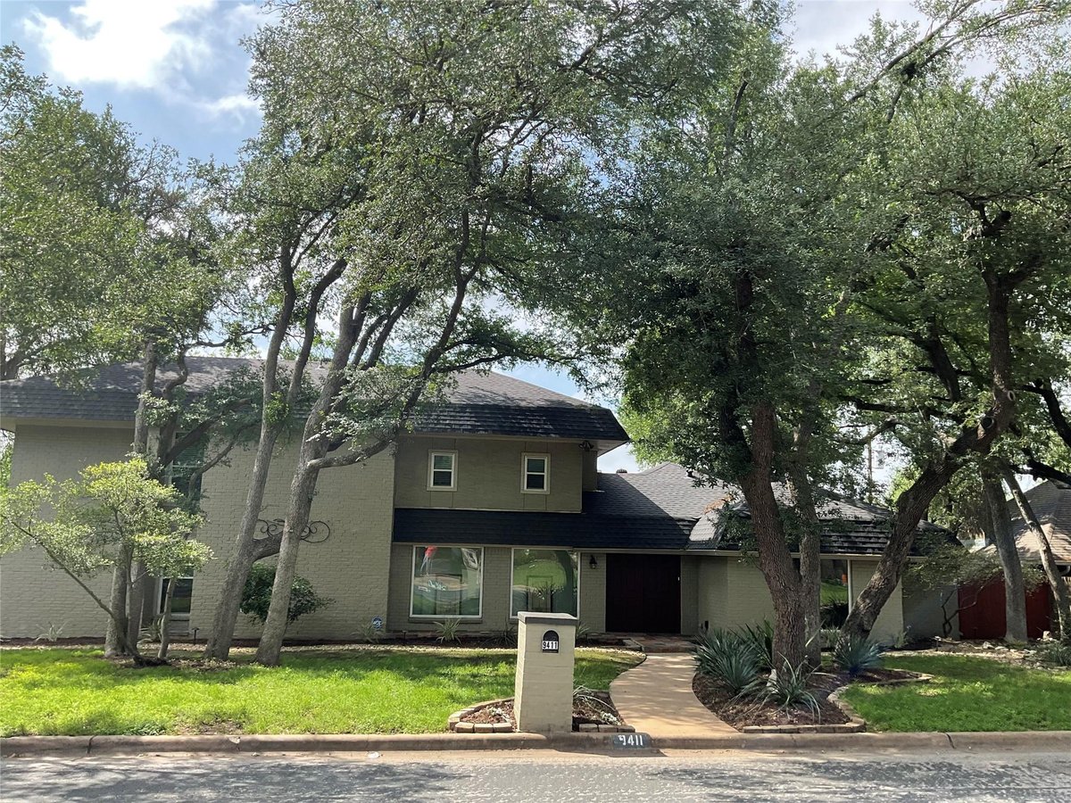 View 9411 Cedar Crest DR in Balcones Village Sec 07 9411 Cedar Crest DR - front exterior - Luxury home in Balcones Village Sec 07, Austin, TX
