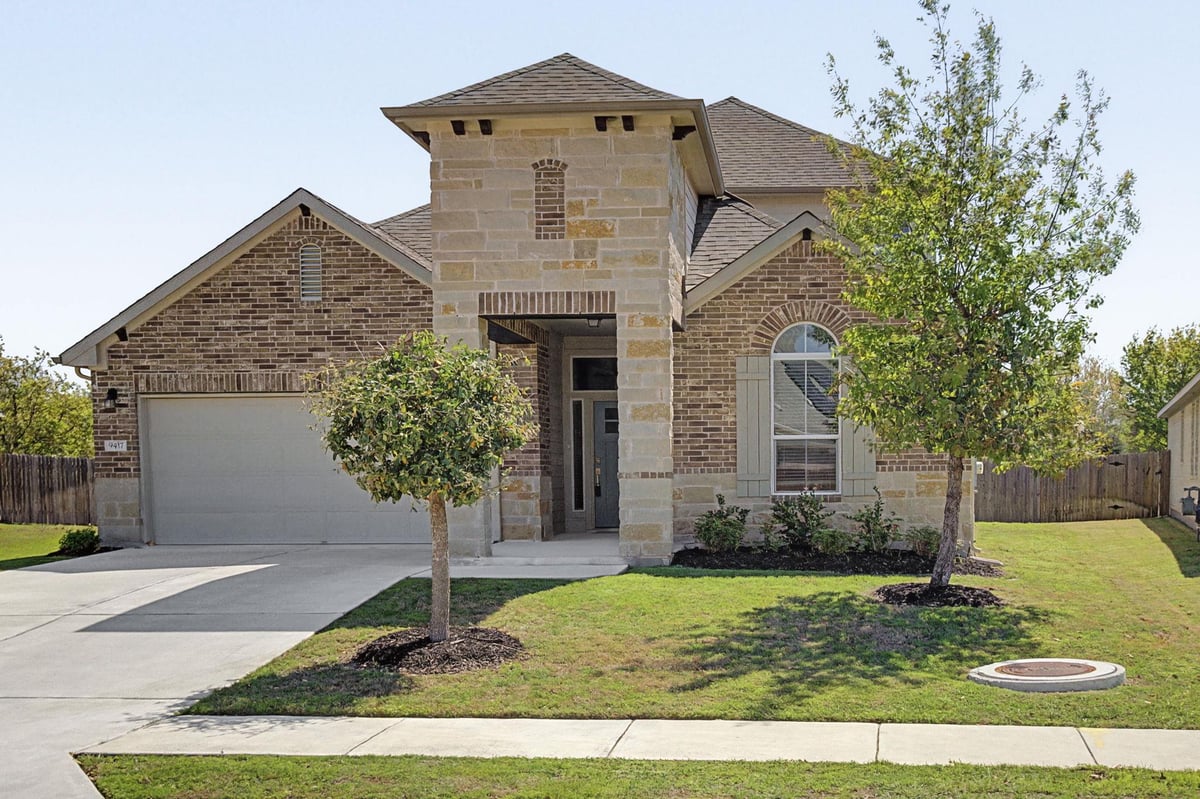 View 9417 Margaret Jewel LN in Reserve at Southpark Meadows 9417 Margaret Jewel LN - front exterior - Luxury home in Reserve at Southpark Meadows, Austin, TX
