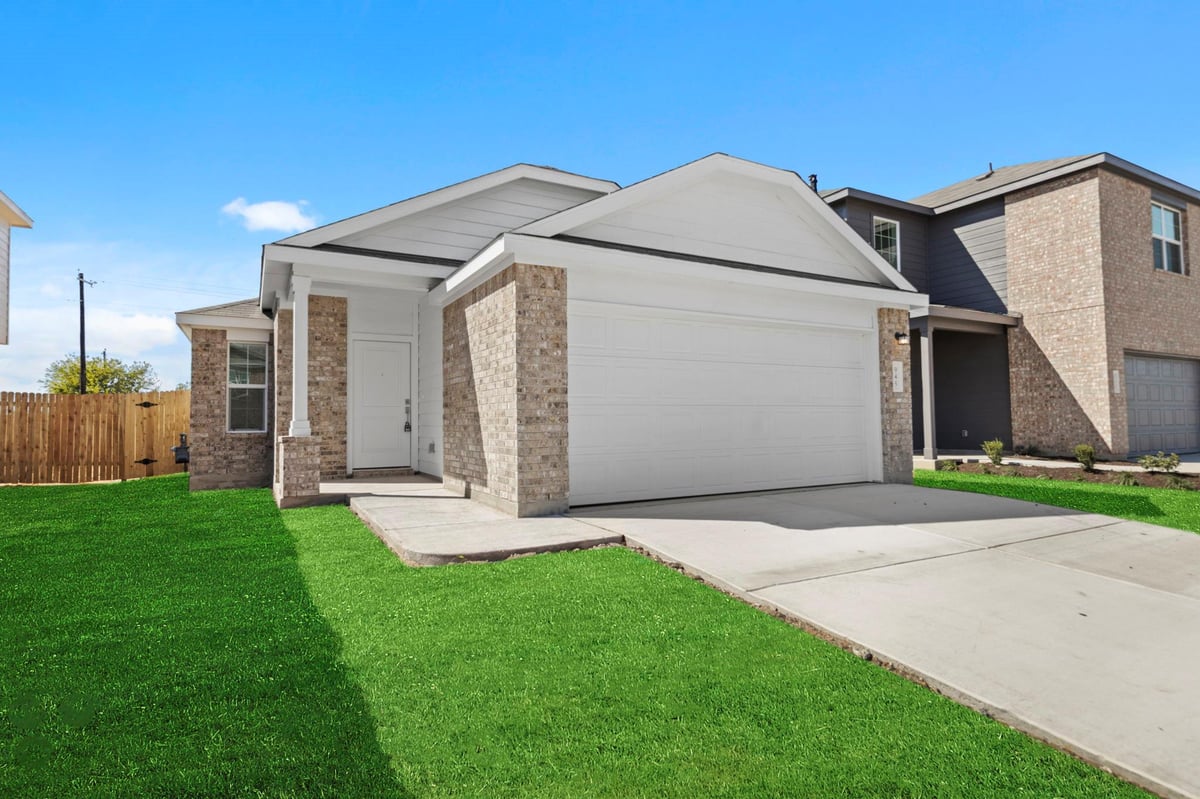 Living area at 945 Soapstone Pass - 3 bed 2 bath home