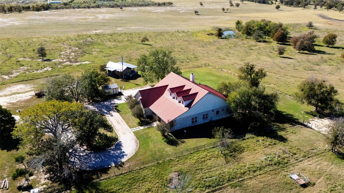 Primary bedroom at 948 Upper Elgin River Rd - 4 bed 4 bath home