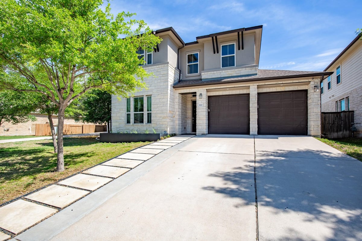 View 9500 Ivalenes Hope DR in Pearson Place Sec 4 9500 Ivalenes Hope DR - front exterior - Luxury home in Pearson Place Sec 4, Austin, TX