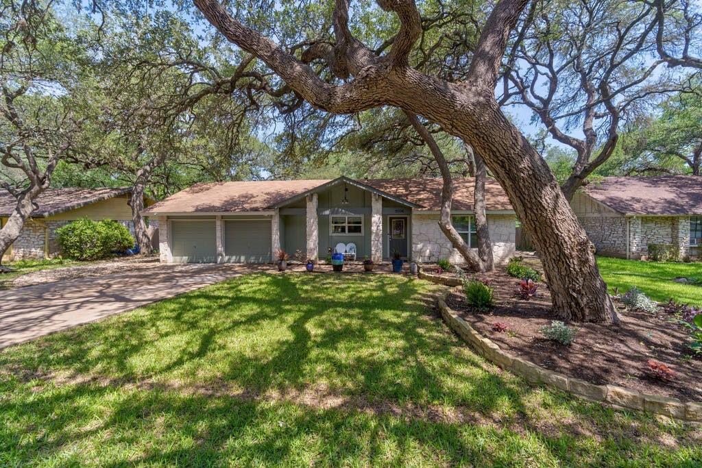 View 9506 Newberry Dr in Village Oaks Sec 3 9506 Newberry Dr - front exterior - Luxury home in Village Oaks Sec 3, Austin, TX