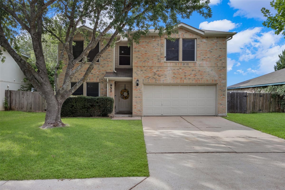 View 951 Brandi CIR in Steeplechase Sub Ph Iii Sec 1 951 Brandi CIR - front exterior - Luxury home in Steeplechase Sub Ph Iii Sec 1, Kyle, TX