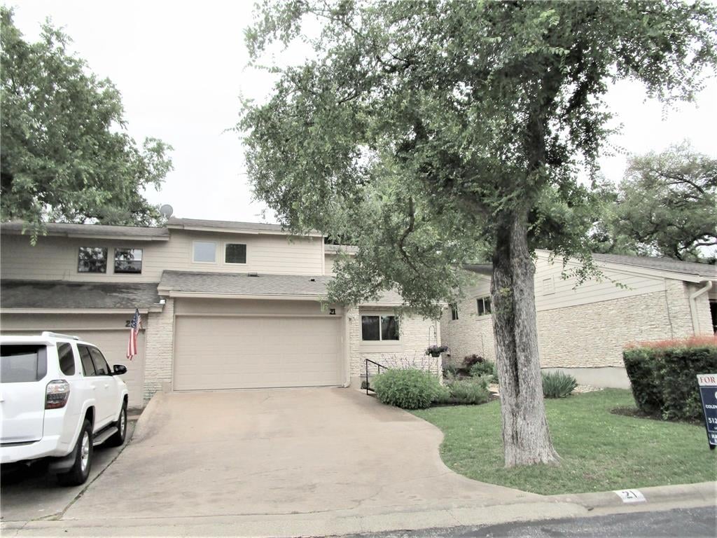 View 9518 Topridge Dr Unit #21 in Balcones Place Condo SE 9518 Topridge Dr Unit #21 - front exterior - Luxury home in Balcones Place Condo SE, Austin, TX