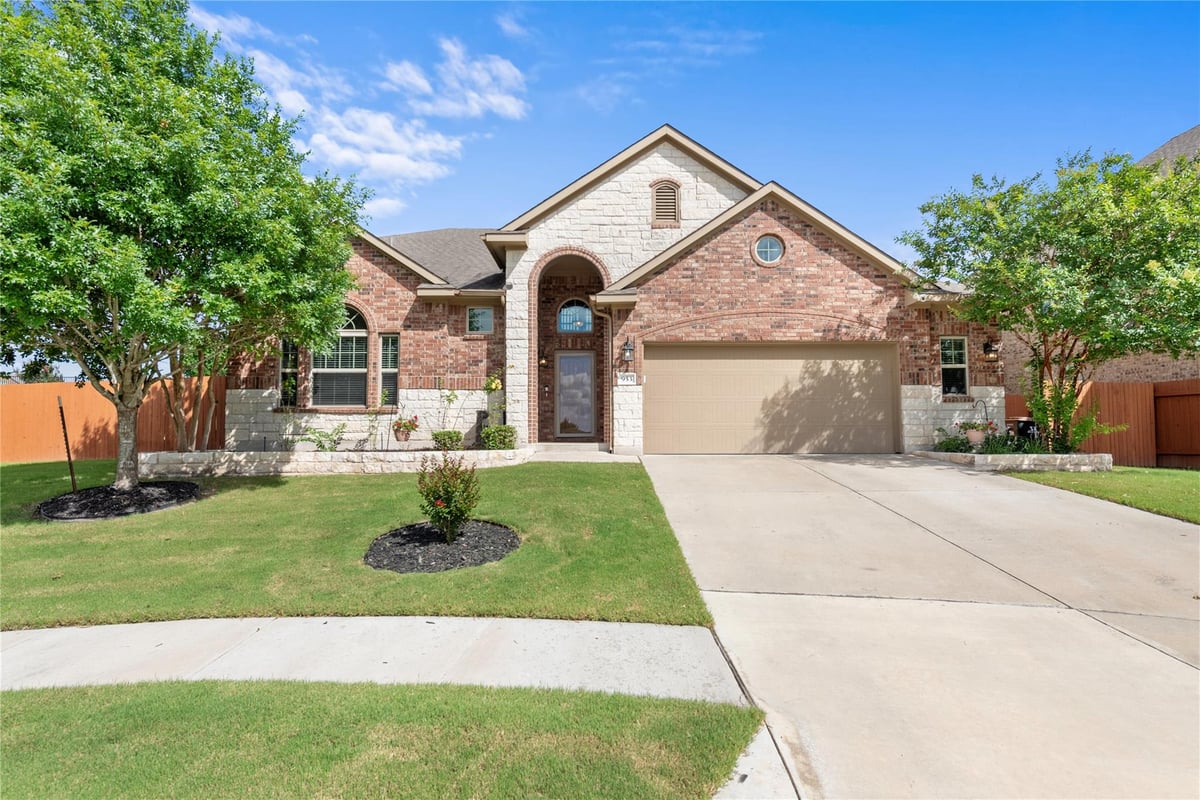 View 953 Vista Gardens DR in Sunfield 953 Vista Gardens DR - front exterior - Luxury home in Sunfield, Buda, TX