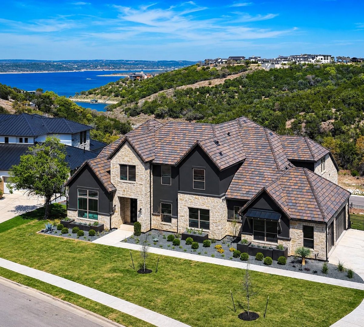 View 959 Flagtop CT in Rough Hollow 959 Flagtop CT - front exterior - Luxury home in Rough Hollow, Lakeway, TX
