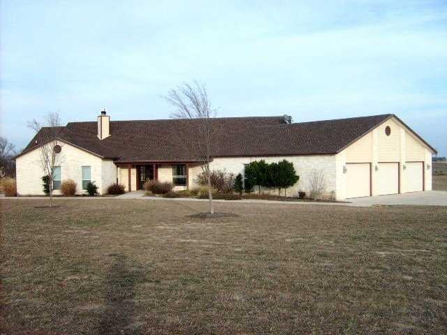 View 9600 IH 35 9600 IH 35 - front exterior - Luxury home in Jarrell, TX
