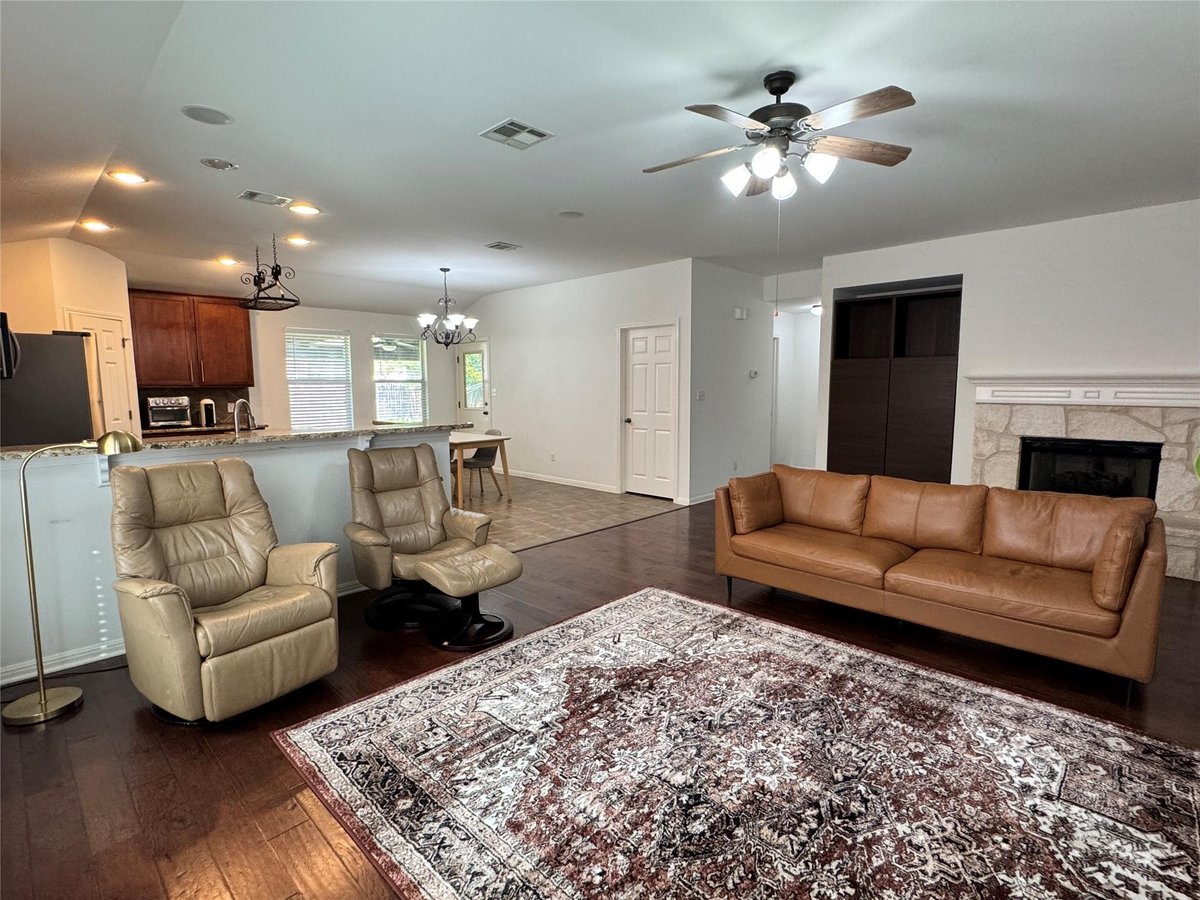 Primary bedroom at 9608 Castle Pines Dr - 3 bed 2 bath home