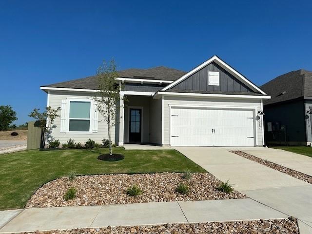 View 9617 Gladsome PATH in Whisper Valley 9617 Gladsome PATH - front exterior - Luxury home in Whisper Valley, Manor, TX