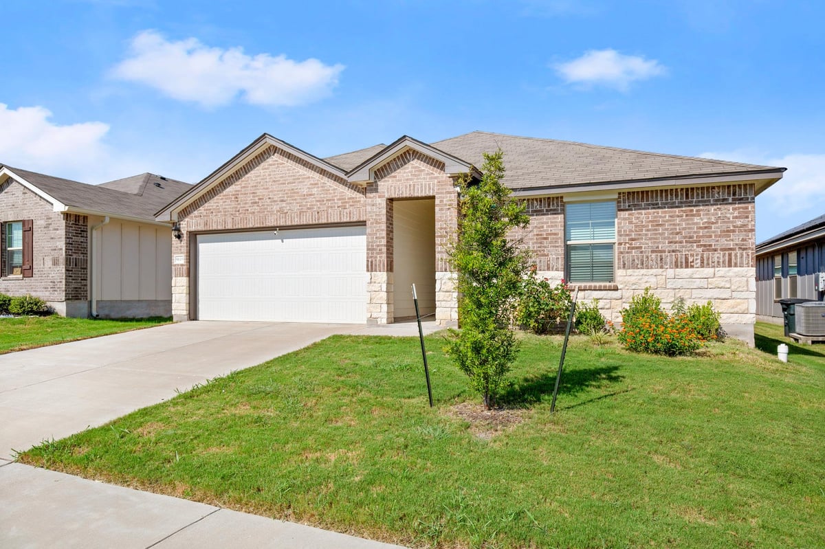 Living area at 9619 Murandy Dr - 3 bed 2 bath home