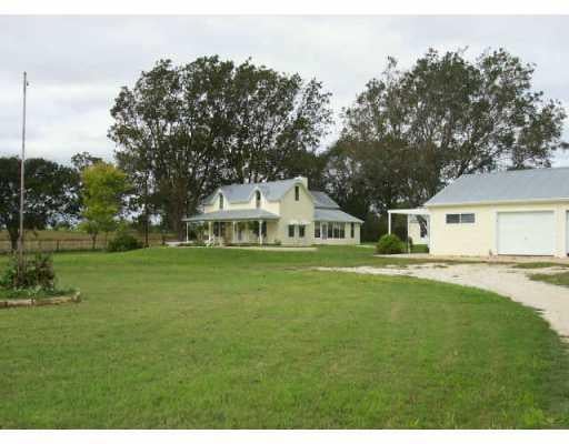 View 9700 Ih 35 9700 Ih 35 - front exterior - Luxury home in Jarrell, TX