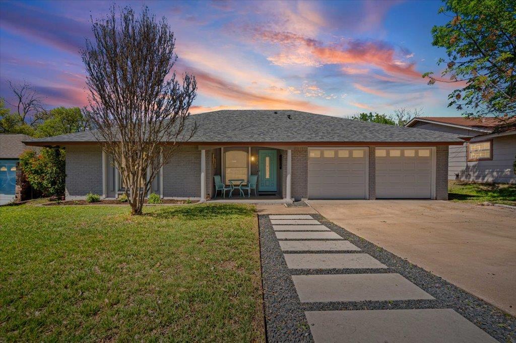 View 9712 Halifax DR in Windsor Hills Sec 01 9712 Halifax DR - front exterior - Luxury home in Windsor Hills Sec 01, Austin, TX