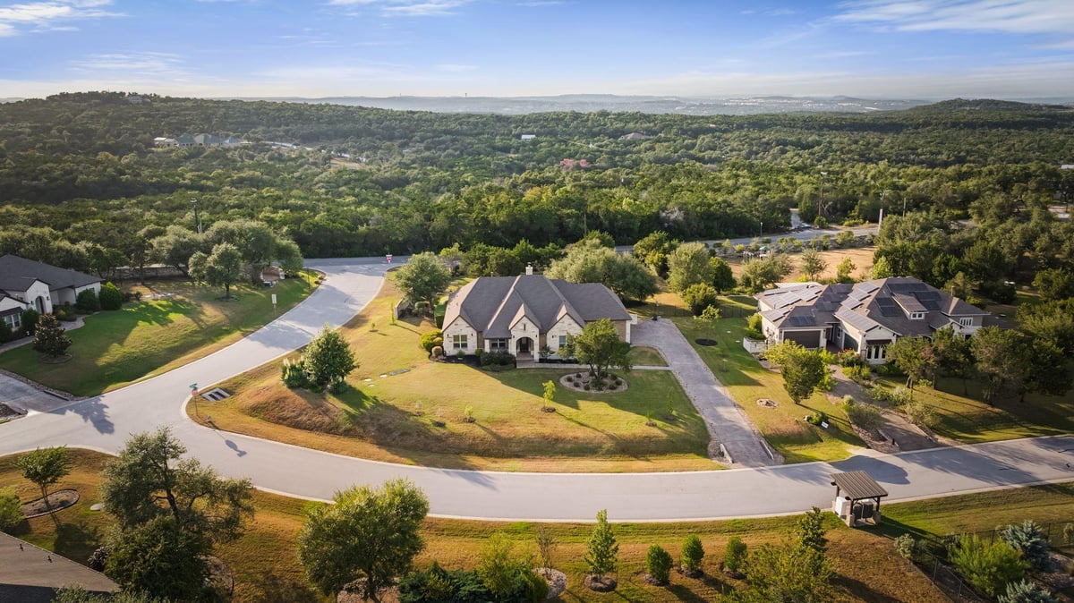 View 9724 Chamois WAY in Preserve At Thomas Spgs Roa 9724 Chamois WAY - property photo 1 - Luxury home in Preserve At Thomas Spgs Roa, Austin, TX