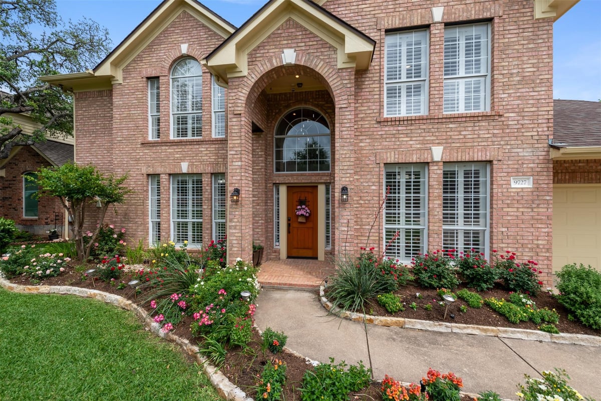View 9727 Cinnabar TRL in Canyon Creek Sec 17 9727 Cinnabar TRL - front exterior - Luxury home in Canyon Creek Sec 17, Austin, TX