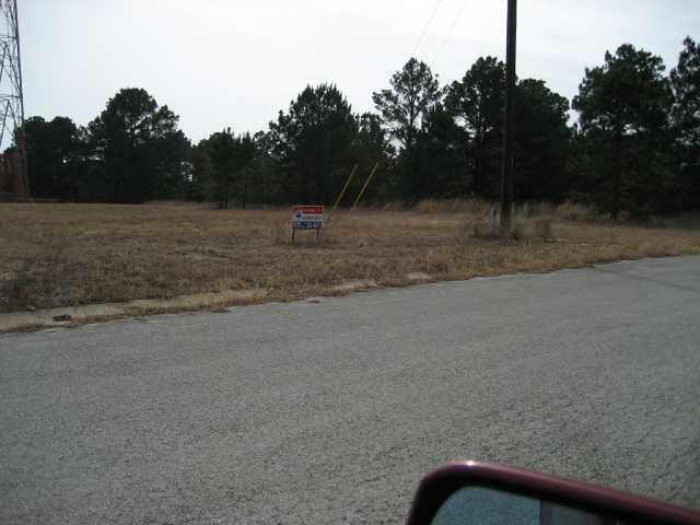 View 98 lot Pine View LOOP 98 lot Pine View LOOP - front exterior - Luxury lot in Bastrop, TX
