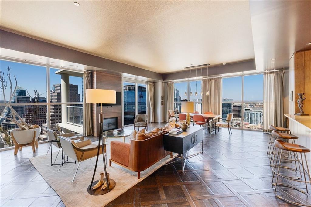 View 98 San Jacinto Blvd Unit #2902 in Town Lake Residences Condo 98 San Jacinto Blvd Unit #2902 - front exterior - Luxury home in Town Lake Residences Condo, Austin, TX