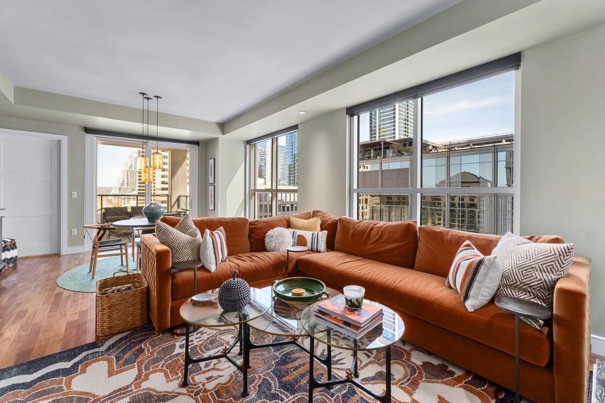 View 98 San Jacinto Blvd Unit #903 in Town Lake Residences Condo 98 San Jacinto Blvd Unit #903 - front exterior - Luxury home in Town Lake Residences Condo, Austin, TX