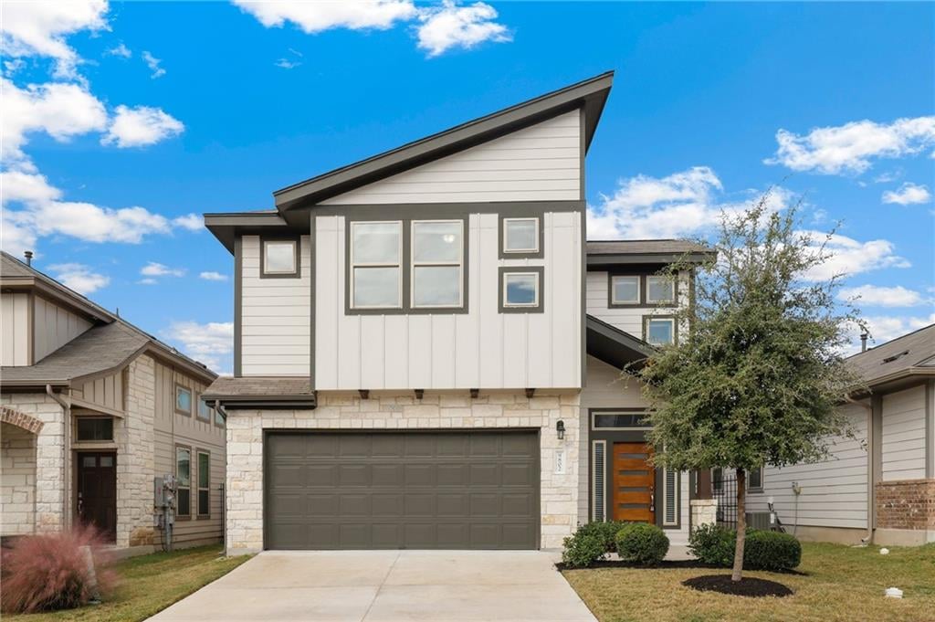View 9802 Tolima Dr Unit #126 in Searight Village Condo 9802 Tolima Dr Unit #126 - front exterior - Luxury home in Searight Village Condo, Austin, TX
