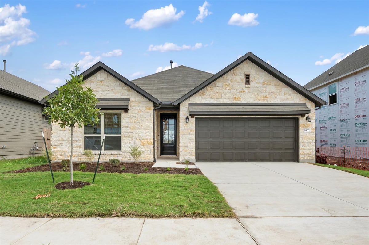 View 9820 Serene Bliss LN in Willow Springs 9820 Serene Bliss LN - property photo 1 - Luxury home in Willow Springs, Buda, TX