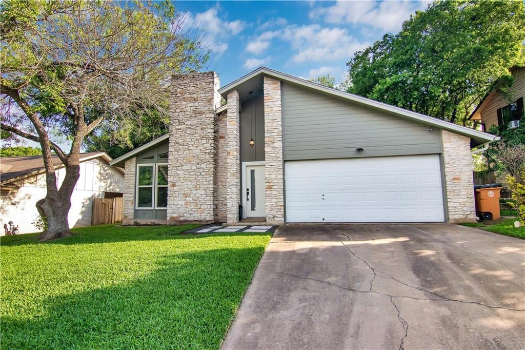 View 9821 Teasdale Ter in Point Vista Sec 04-A 9821 Teasdale Ter - front exterior - Luxury home in Point Vista Sec 04-A, Austin, TX
