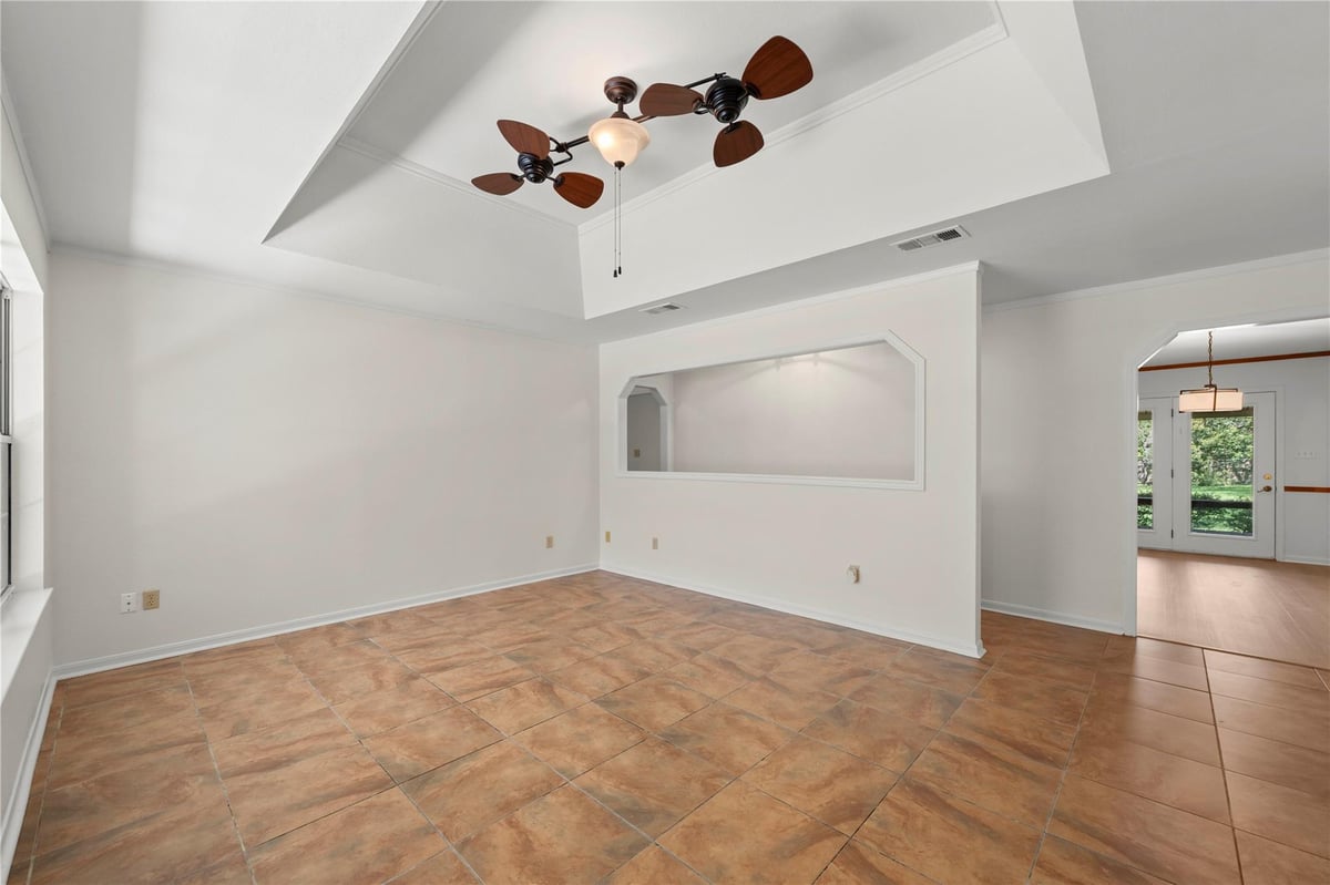 Bathroom at 986 Benchmark Trl - 3 bed 2 bath home