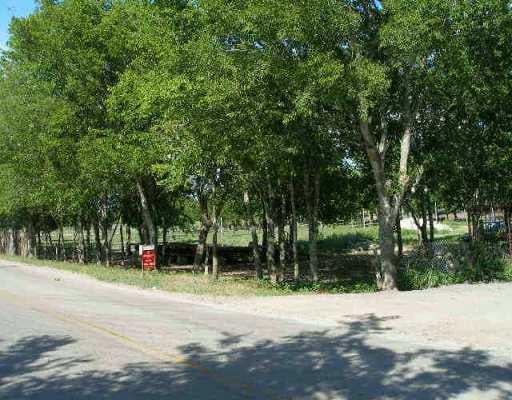 View 9905 Thaxton RD 9905 Thaxton RD - property photo 1 - Luxury lot in Austin, TX