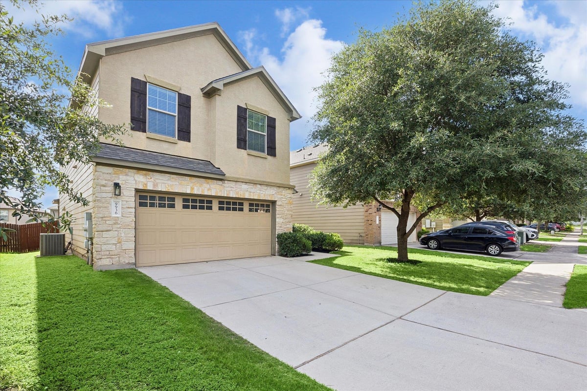 View 9936 Aly May DR in Hollow/Slaughter Crk Sec 01 9936 Aly May DR - property photo 1 - Luxury home in Hollow/Slaughter Crk Sec 01, Austin, TX