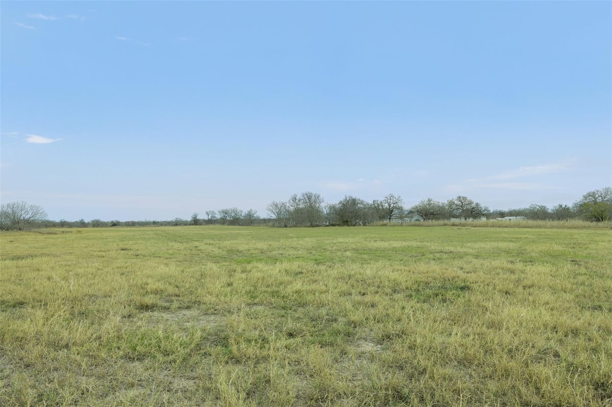 View Lot 1 FM 86 in Tenney Creek Estates Lot 1 FM 86 - front exterior - Luxury lot in Tenney Creek Estates, Luling, TX