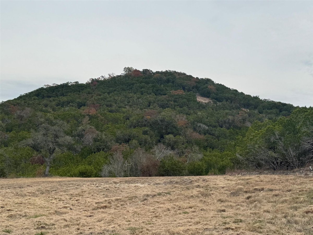 View Lot 102 Montana Creek Xing in Canyon Ridge Spgs Lot 102 Montana Creek Xing - front exterior - Luxury lot in Canyon Ridge Spgs, Marble Falls, TX