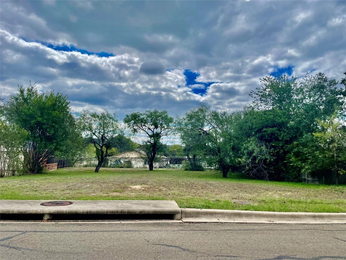 Lot 133 Broadmoor ST, photo 1 of 7, Meadowlakes, Meadowlakes, TX