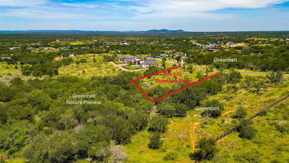 View Lot 135 Overlook Pkwy in The Trails Of Lake Lbj Ph1 Lot 135 Overlook Pkwy - front exterior - Luxury lot in The Trails Of Lake Lbj Ph1, Horseshoe Bay, TX
