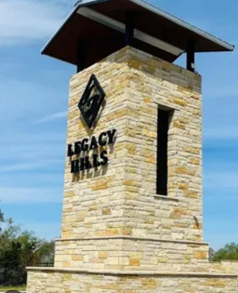 View LOT 20 Legacy Hills Dr in Legacy Hills LOT 20 Legacy Hills Dr - front exterior - Luxury lot in Legacy Hills, Johnson City, TX