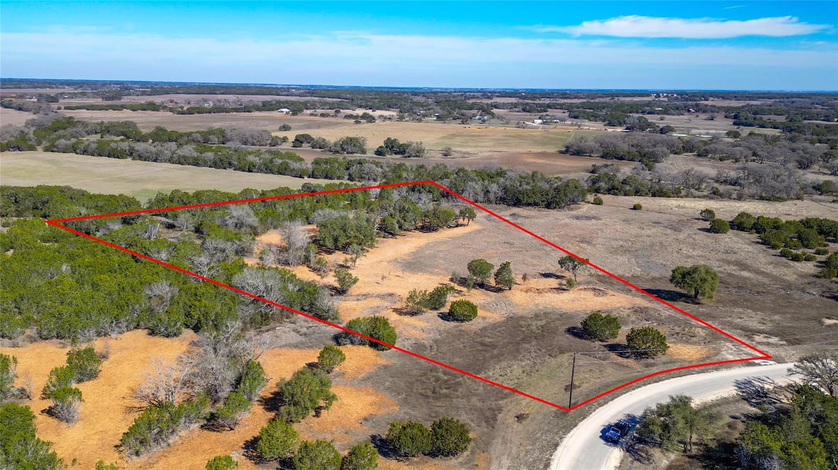 View lot 21 Burnet Oaks Dr in Burnet Oaks Estates lot 21 Burnet Oaks Dr - front exterior - Luxury lot in Burnet Oaks Estates, Burnet, TX