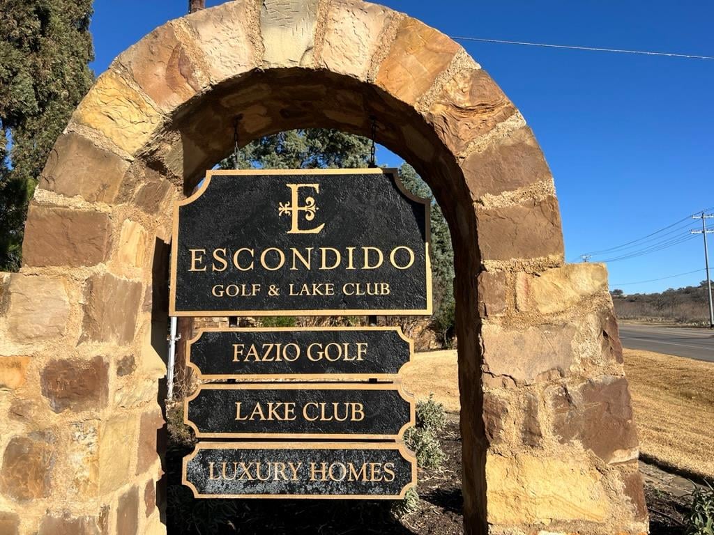 View Lot 285 La Serena Loop in Escondido Golf and Lake Club Lot 285 La Serena Loop - front exterior - Luxury lot in Escondido Golf and Lake Club, Horseshoe Bay, TX
