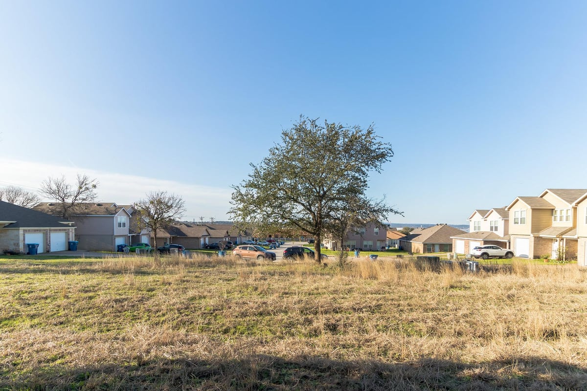 View Lot 37 Claremont PKWY in Claremont Pkwy Lot 37 Claremont PKWY - front exterior - Luxury home in Claremont Pkwy, Marble Falls, TX