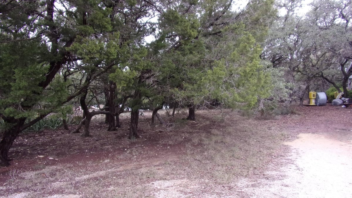 View Lot 46 Mountain Wood in Hancock Oak Hills Lot 46 Mountain Wood - front exterior - Luxury lot in Hancock Oak Hills, Canyon Lake, TX