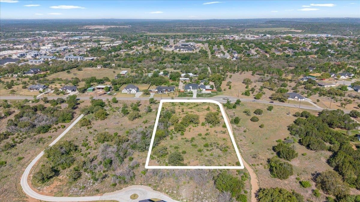 LOT 48 Park View Dr - front exterior - Luxury lot in Mustang Ridge Estates, Marble Falls, TX