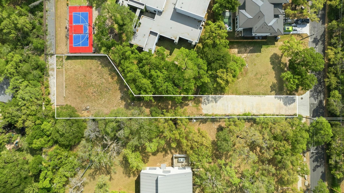 View Lot 5, Blk A Allen Rd in Allen Terrace Sub Lot 5, Blk A Allen Rd - front exterior - Luxury lot in Allen Terrace Sub, Austin, TX