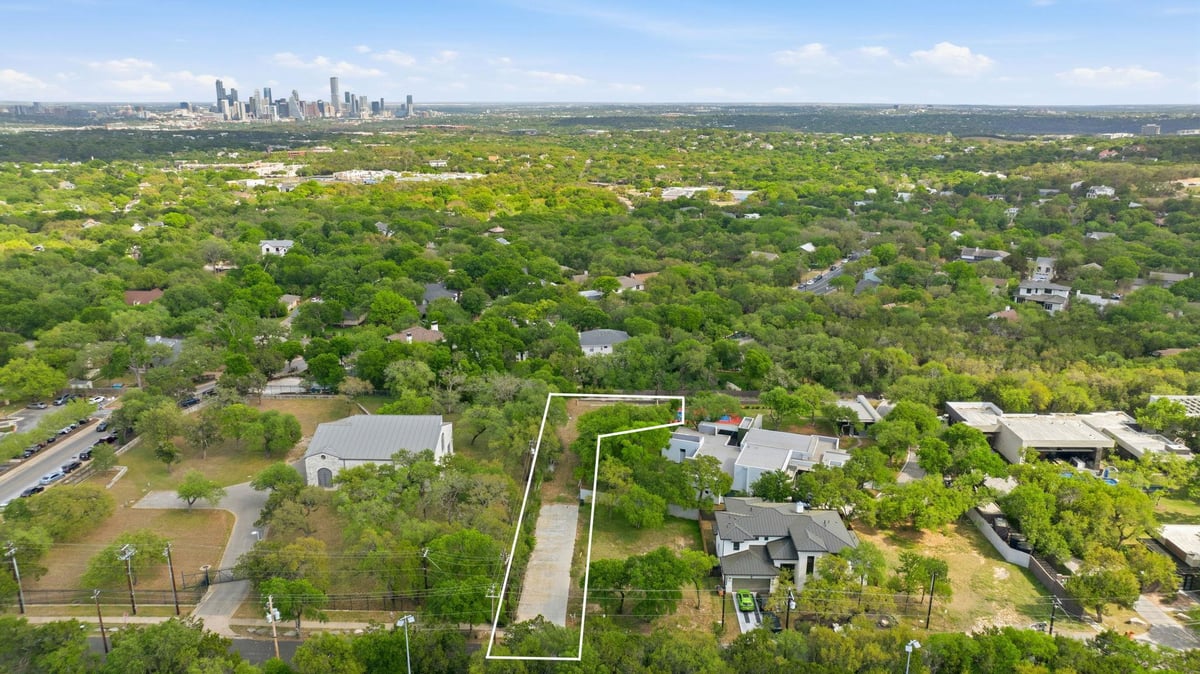 Living area at Lot 5, Blk A Allen Rd - Allen Terrace Sub, Austin, TX