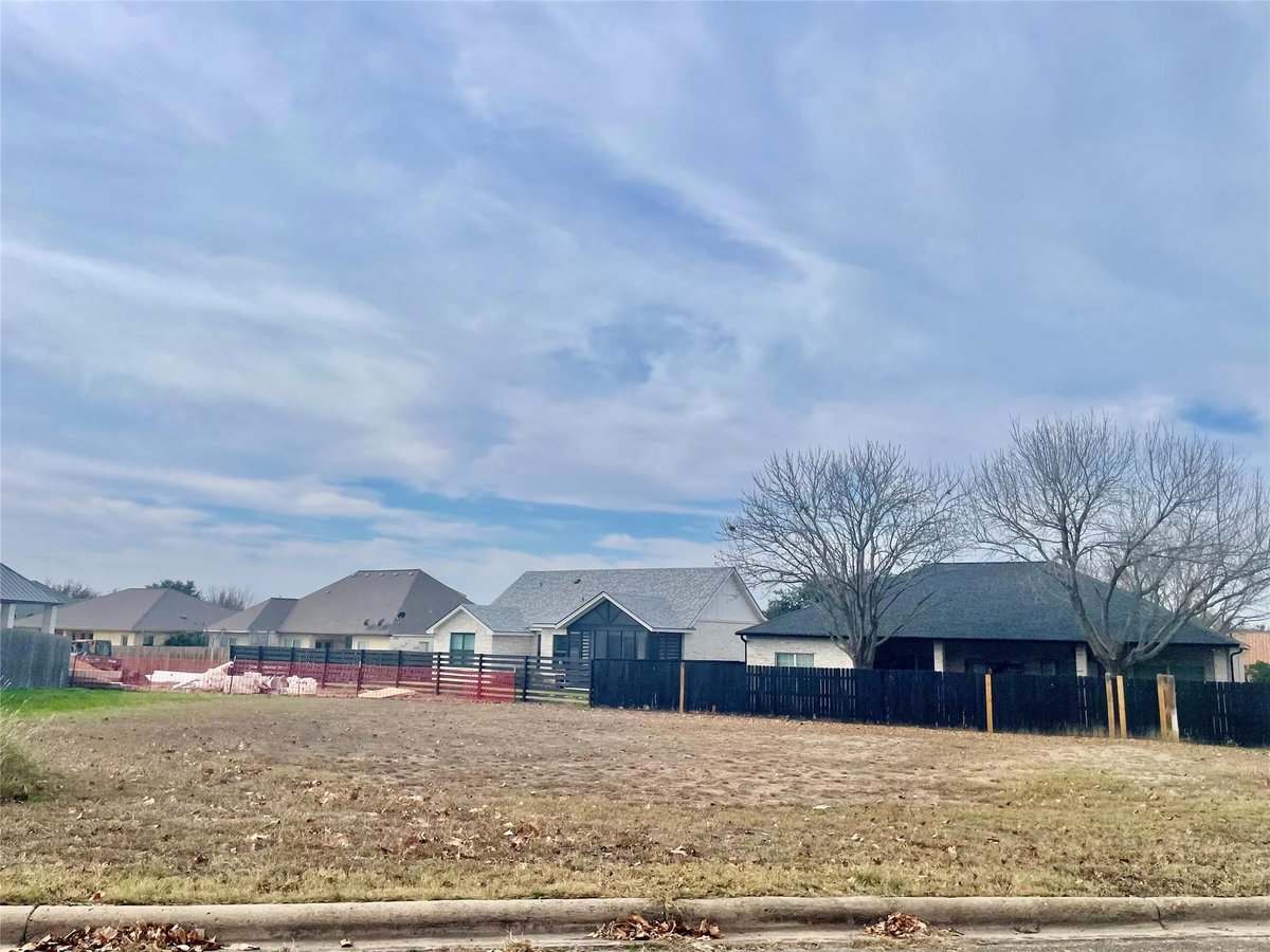 View Lot 749-A Spyglass ST in Meadowlakes Lot 749-A Spyglass ST, photo 1, Meadowlakes, Meadowlakes, TX