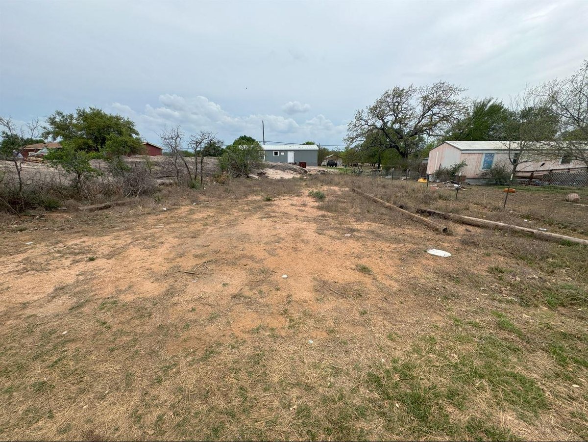 View Lot 94 E Greencastle Dr in Mystic Castle Lot 94 E Greencastle Dr - front exterior - Luxury lot in Mystic Castle, Granite Shoals, TX