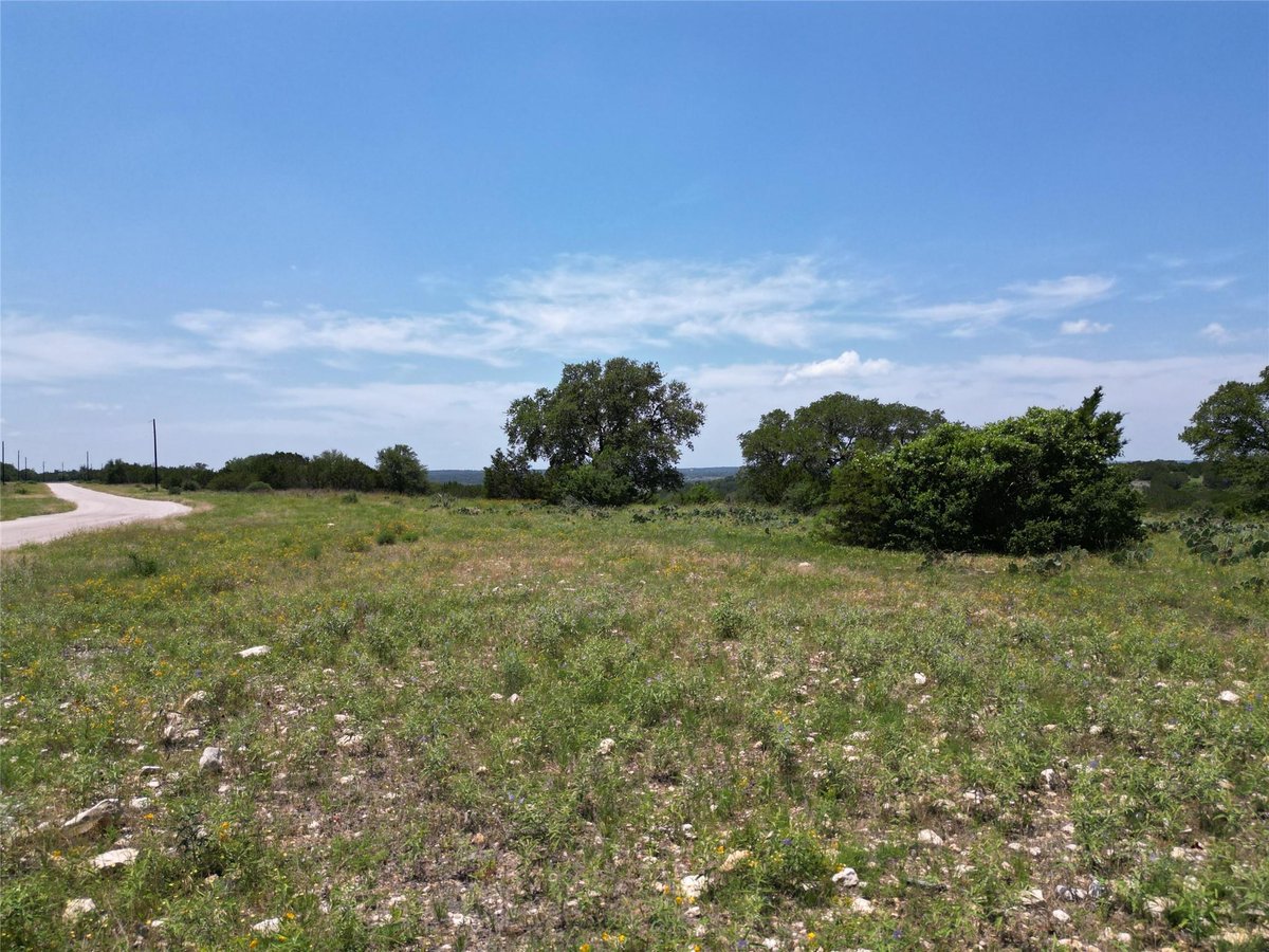 T.B.D. River Shoals Dr - front exterior - Luxury lot in River Hills Ranches, Kempner, TX