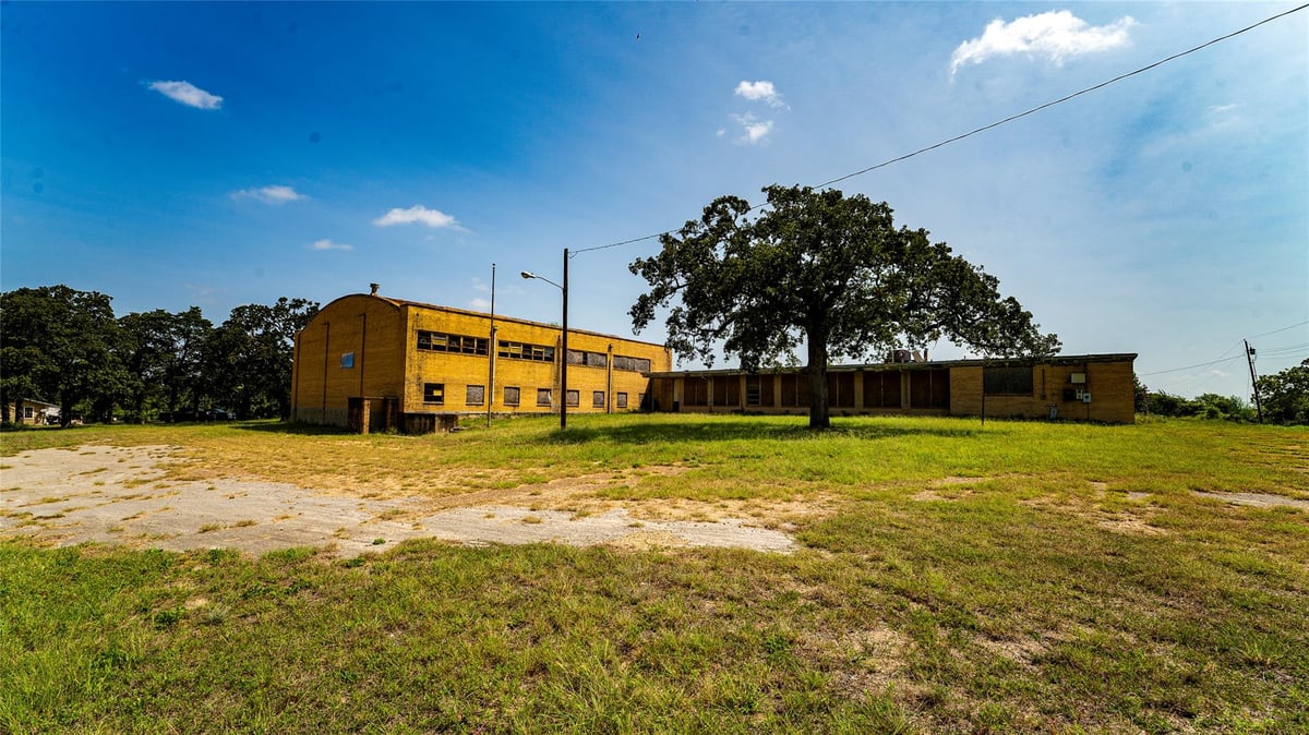 View TBD Baxter ST in Rockdale TBD Baxter ST, photo 1 of 23, Rockdale, Rockdale, TX