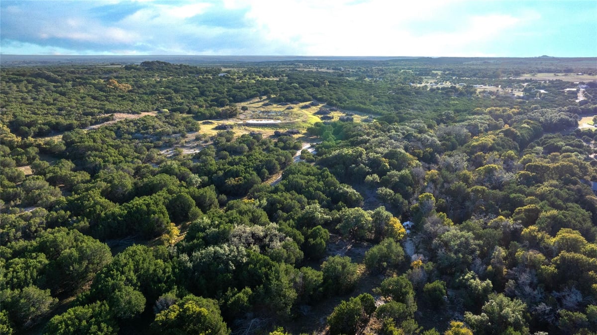 View TBD N Us Highway 281 in Lampasas TBD N Us Highway 281, photo 1 of 21, Lampasas, Lampasas, TX