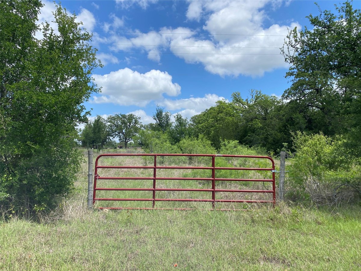 View Tbd N Hwy 77 in Lincoln Tbd N Hwy 77, photo 1 of 15, Lincoln, Lincoln, TX