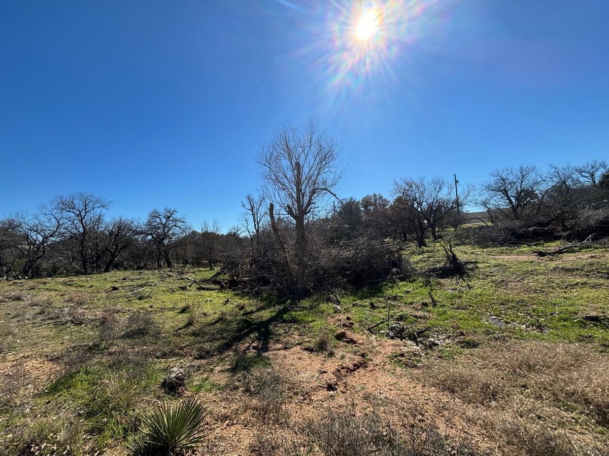 TBD Rosehill Dr - front exterior - Luxury lot in Castle Hills, Granite Shoals, TX