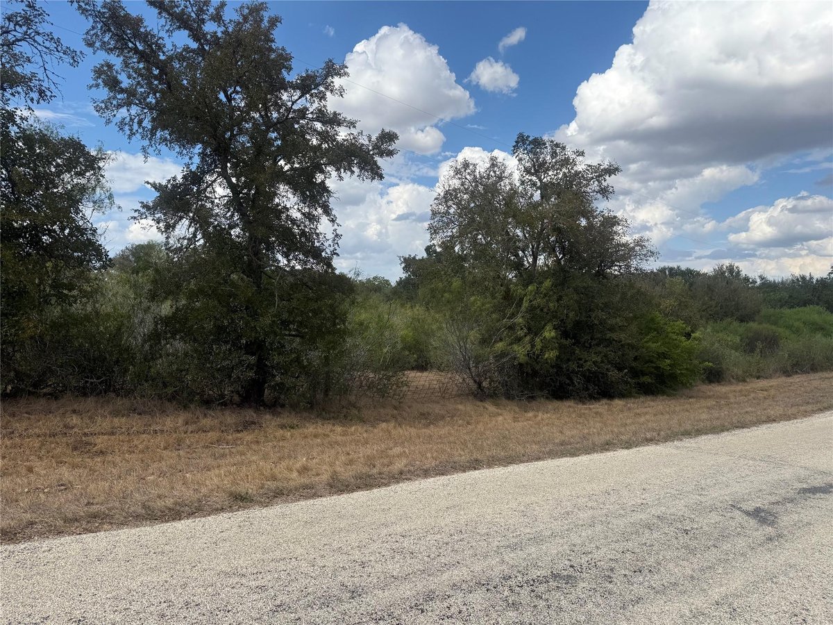 View TBD Wilke RD in Kingsbury TBD Wilke RD, photo 1 of 3, Kingsbury, Kingsbury, TX