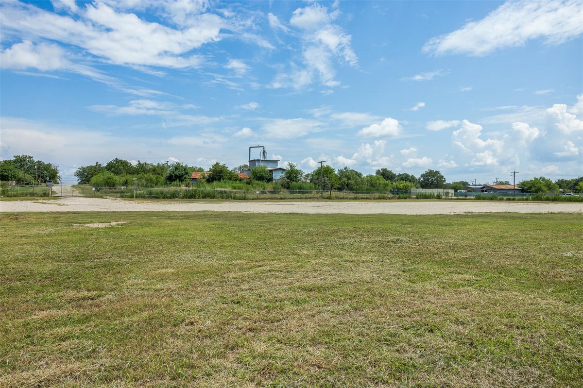 View Tbd Tract 5 S Titus St in Giddings Tbd Tract 5 S Titus St, photo 1 of 10, Giddings, Giddings, TX